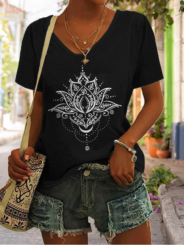 Vintage Mandala Printed Women's T-shirt